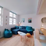 Nikki's House Apartamento