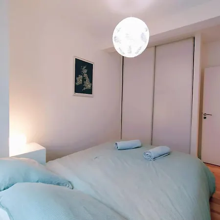 Nikki's House * Bayonne