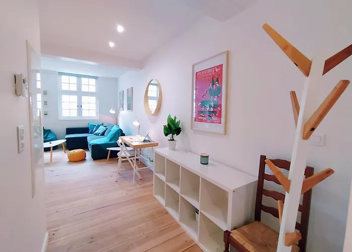 Апартаменты Nikki's House Бейонн